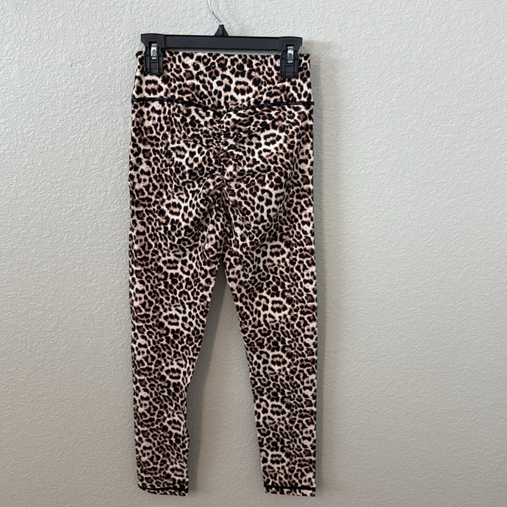 ZYIA Leopard Print Sports Bra and Leggings Set size medium 4 - Picture 6 of 8